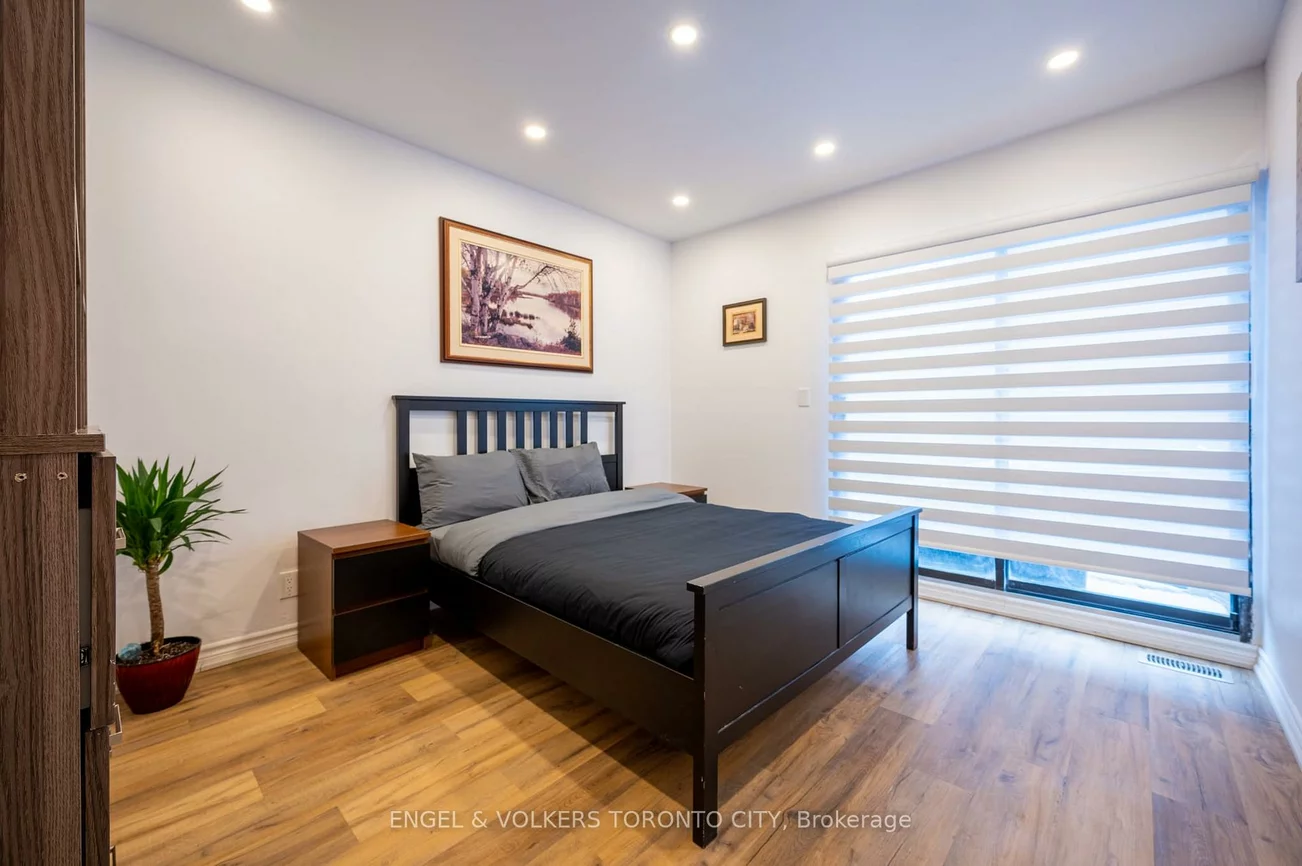 298, Seaton, Cabbagetown-South St. James Town, Toronto