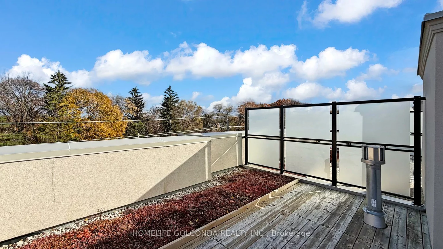 2466B, Bayview, Bridle Path-Sunnybrook-York Mills, Toronto