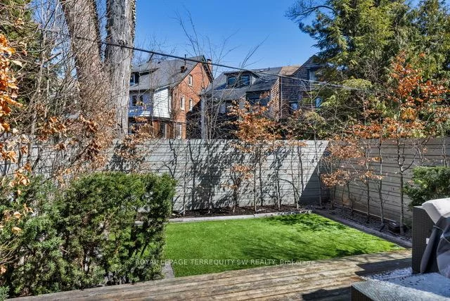 96, Summerhill, Rosedale-Moore Park, Toronto