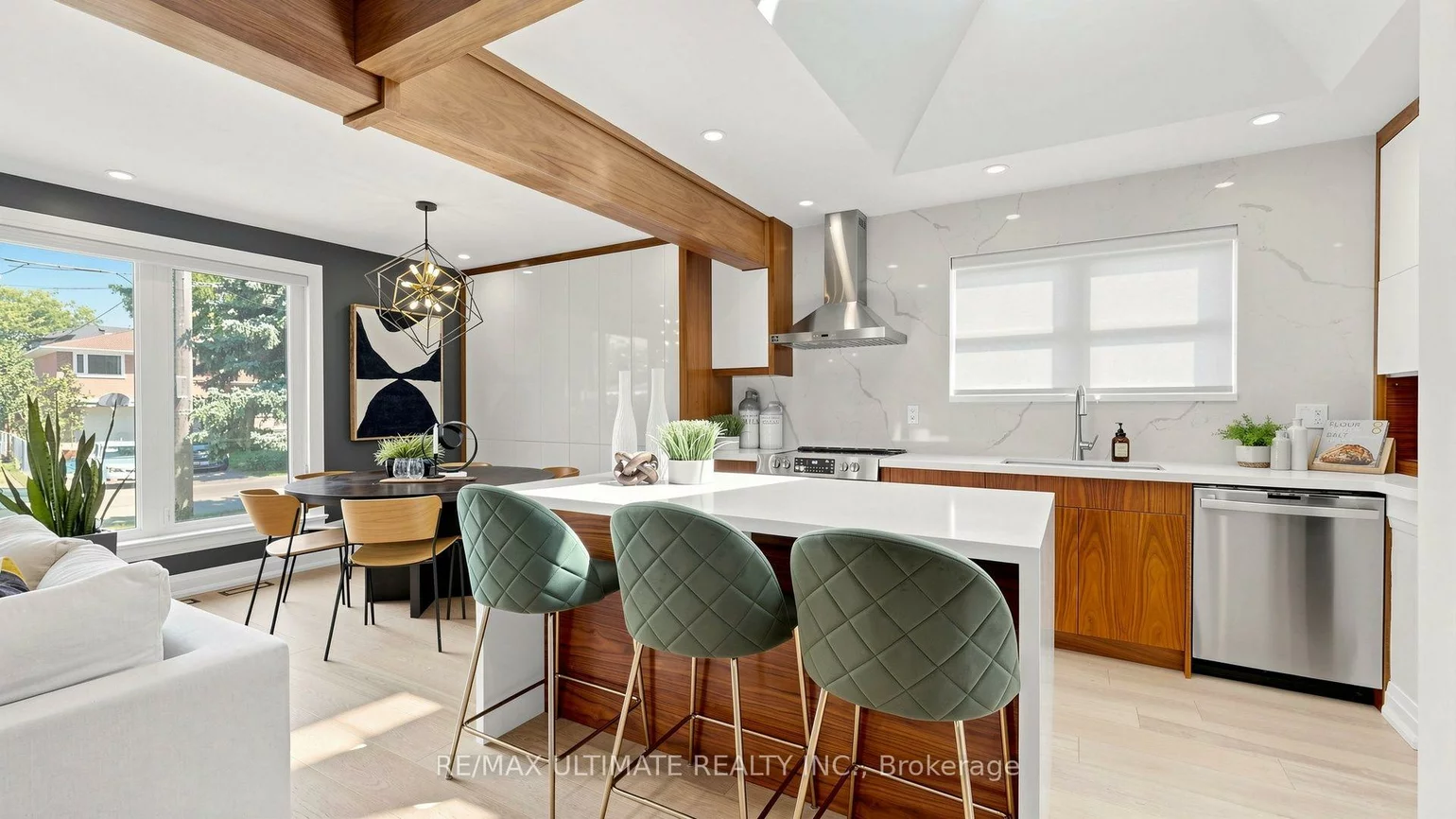 73, Bowerbank, Newtonbrook East, Toronto