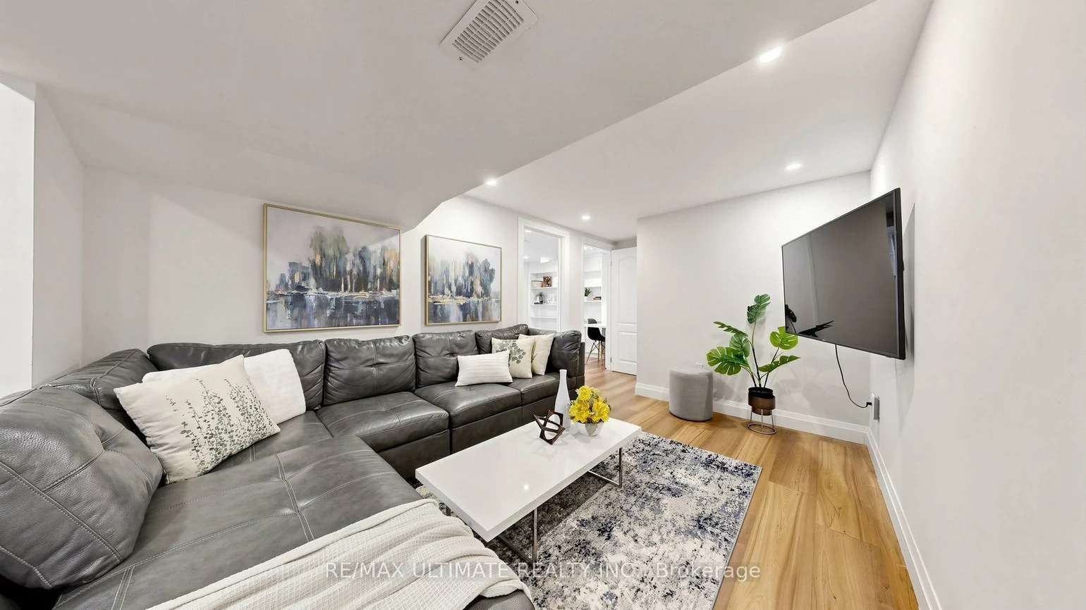 73, Bowerbank, Newtonbrook East, Toronto