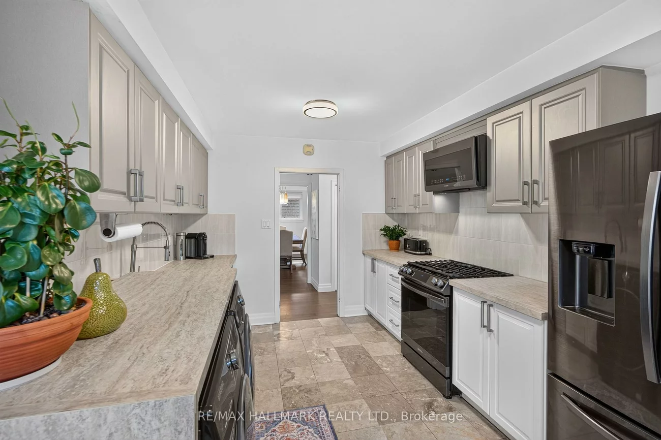 603, Cummer, Bayview Woods-Steeles, Toronto