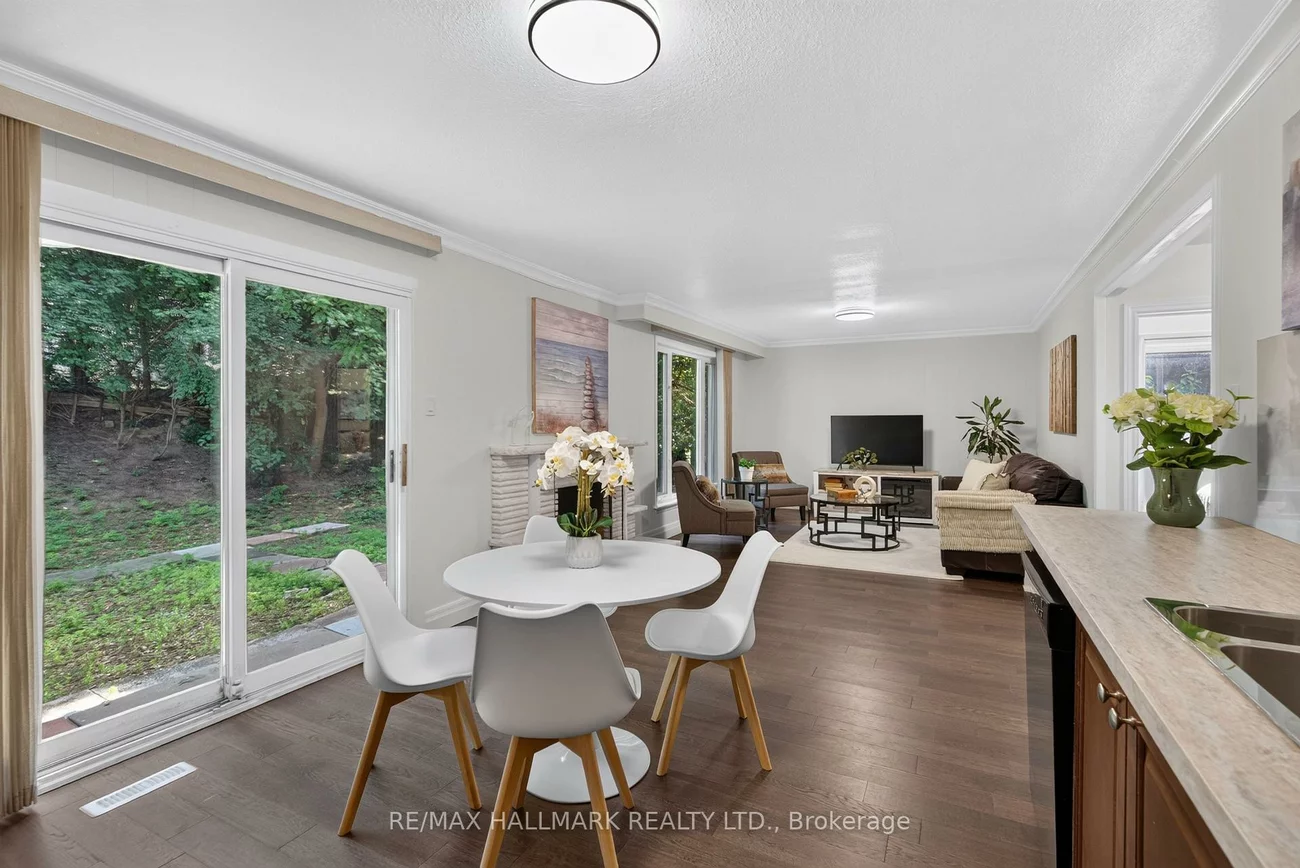 603, Cummer, Bayview Woods-Steeles, Toronto