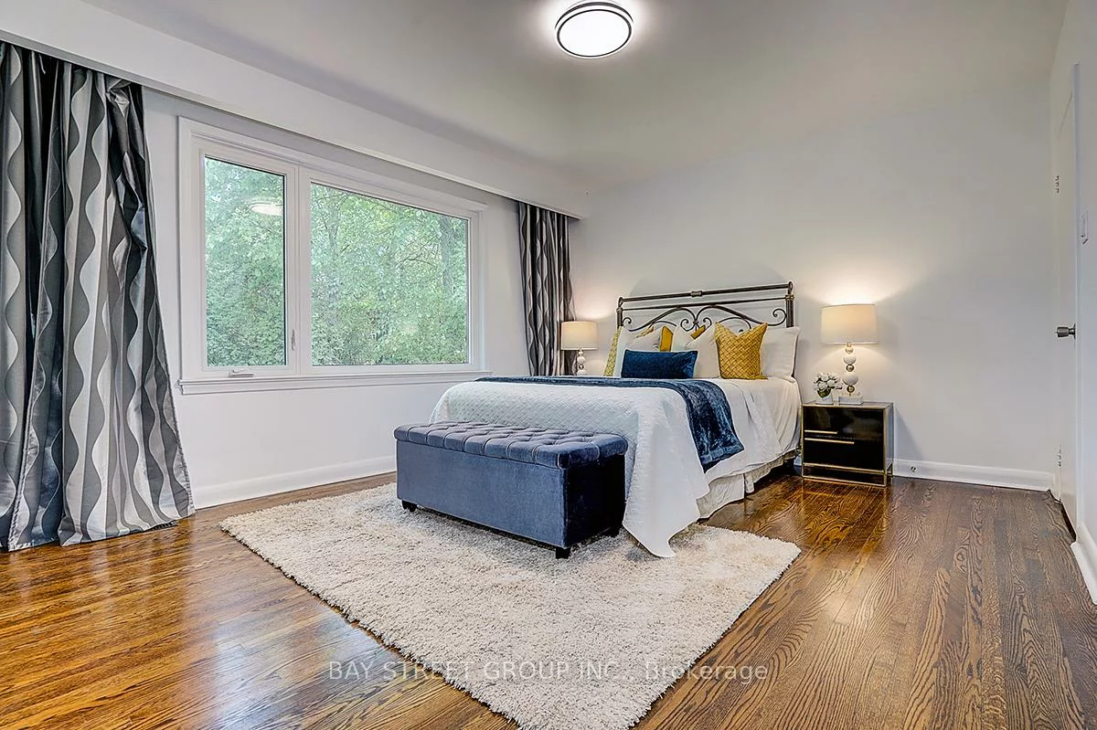 336, Betty Ann, Willowdale West, Toronto
