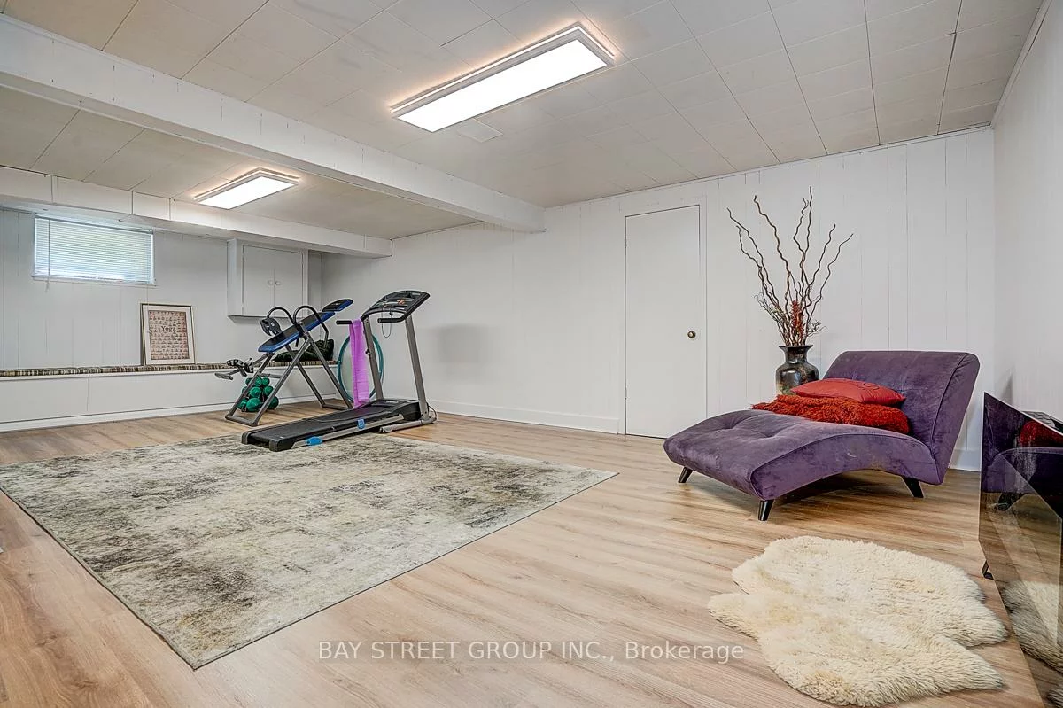 336, Betty Ann, Willowdale West, Toronto