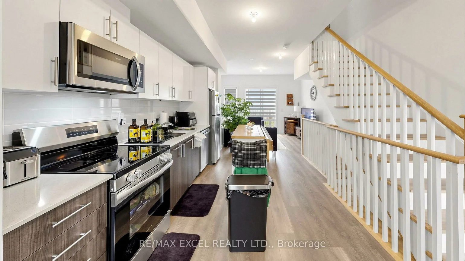 68A, Tisdale, Victoria Village, Toronto