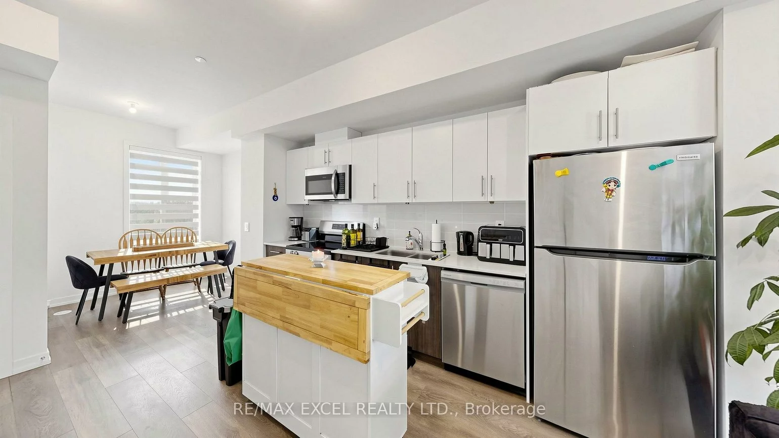 68A, Tisdale, Victoria Village, Toronto