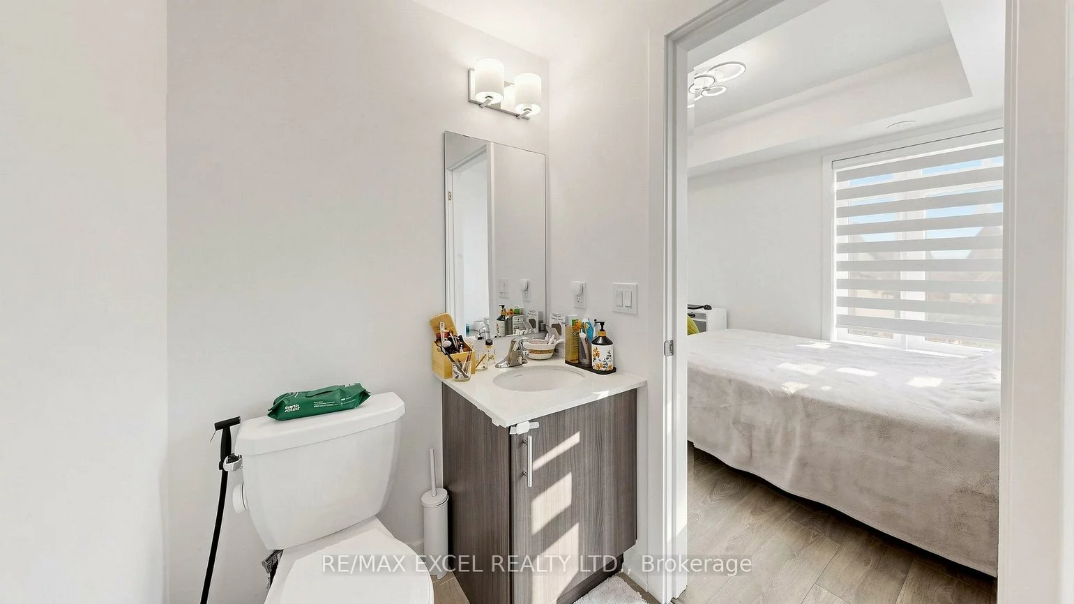 68A, Tisdale, Victoria Village, Toronto