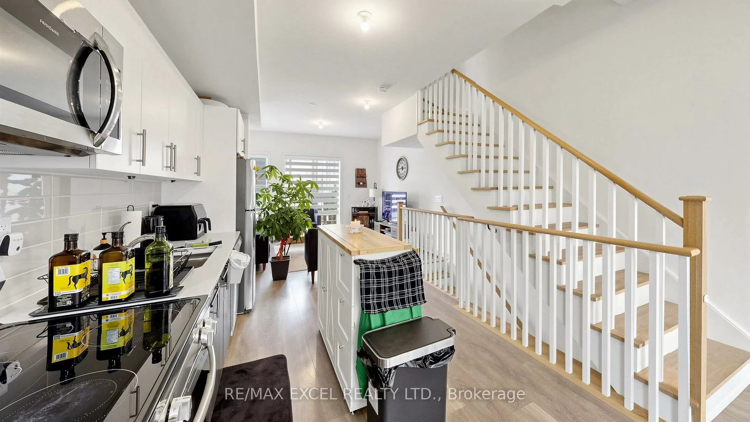 68A, Tisdale, Victoria Village, Toronto
