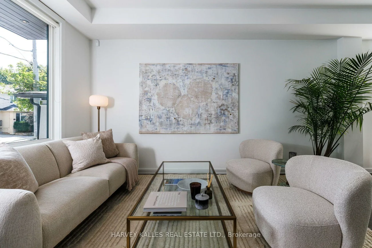 128, Montgomery, Yonge-Eglinton, Toronto