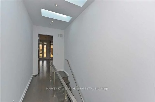 128, Montgomery, Yonge-Eglinton, Toronto