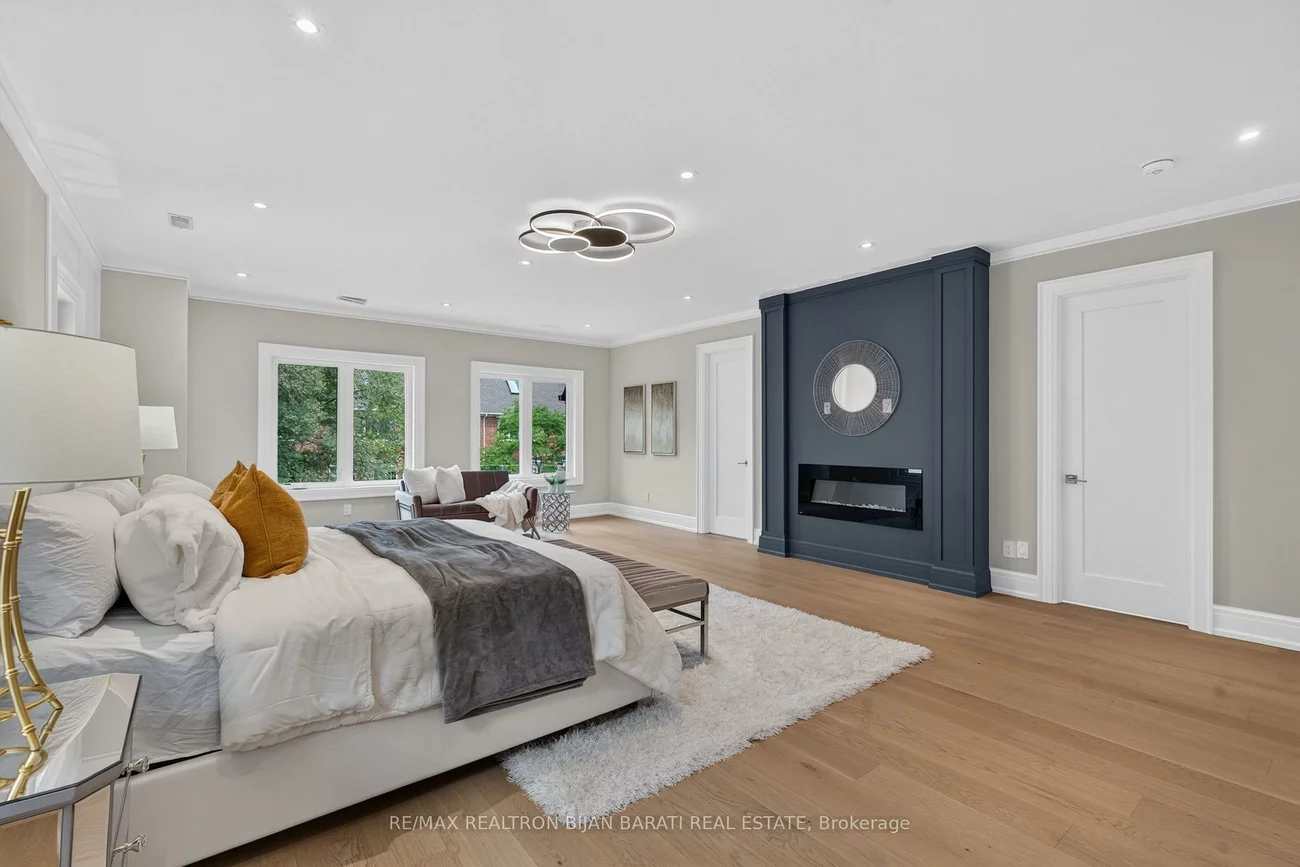 140, Olive, Willowdale East, Toronto
