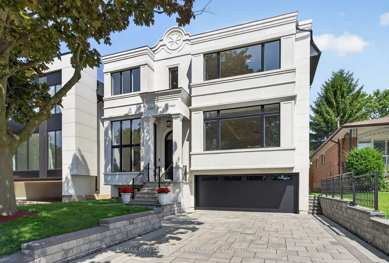 140, Olive, Willowdale East, Toronto