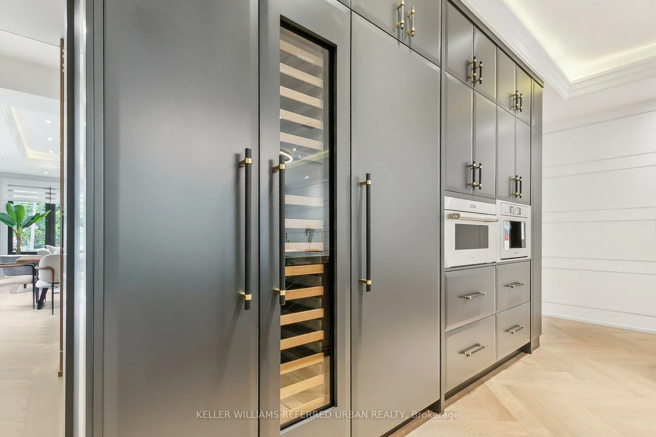 12, Otter, Bedford Park-Nortown, Toronto