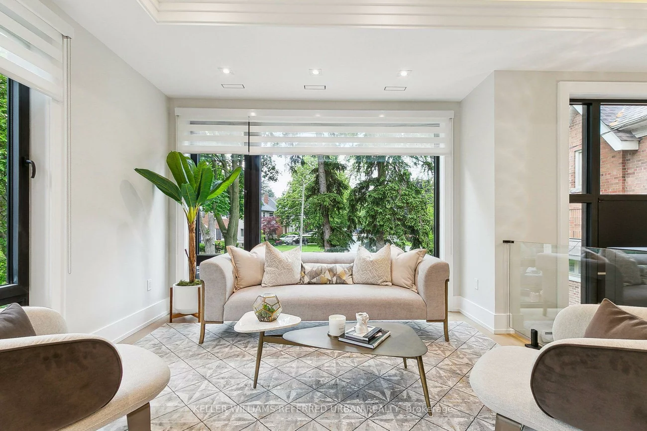 12, Otter, Bedford Park-Nortown, Toronto
