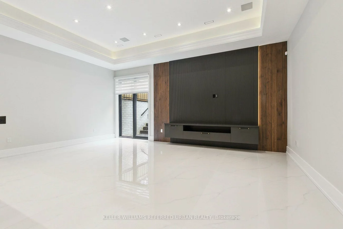 12, Otter, Bedford Park-Nortown, Toronto