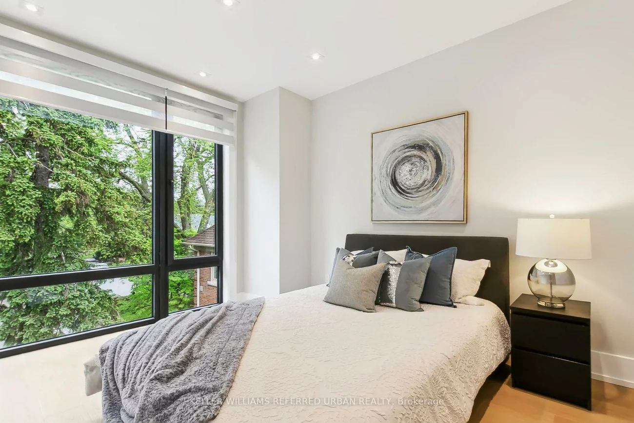 12, Otter, Bedford Park-Nortown, Toronto