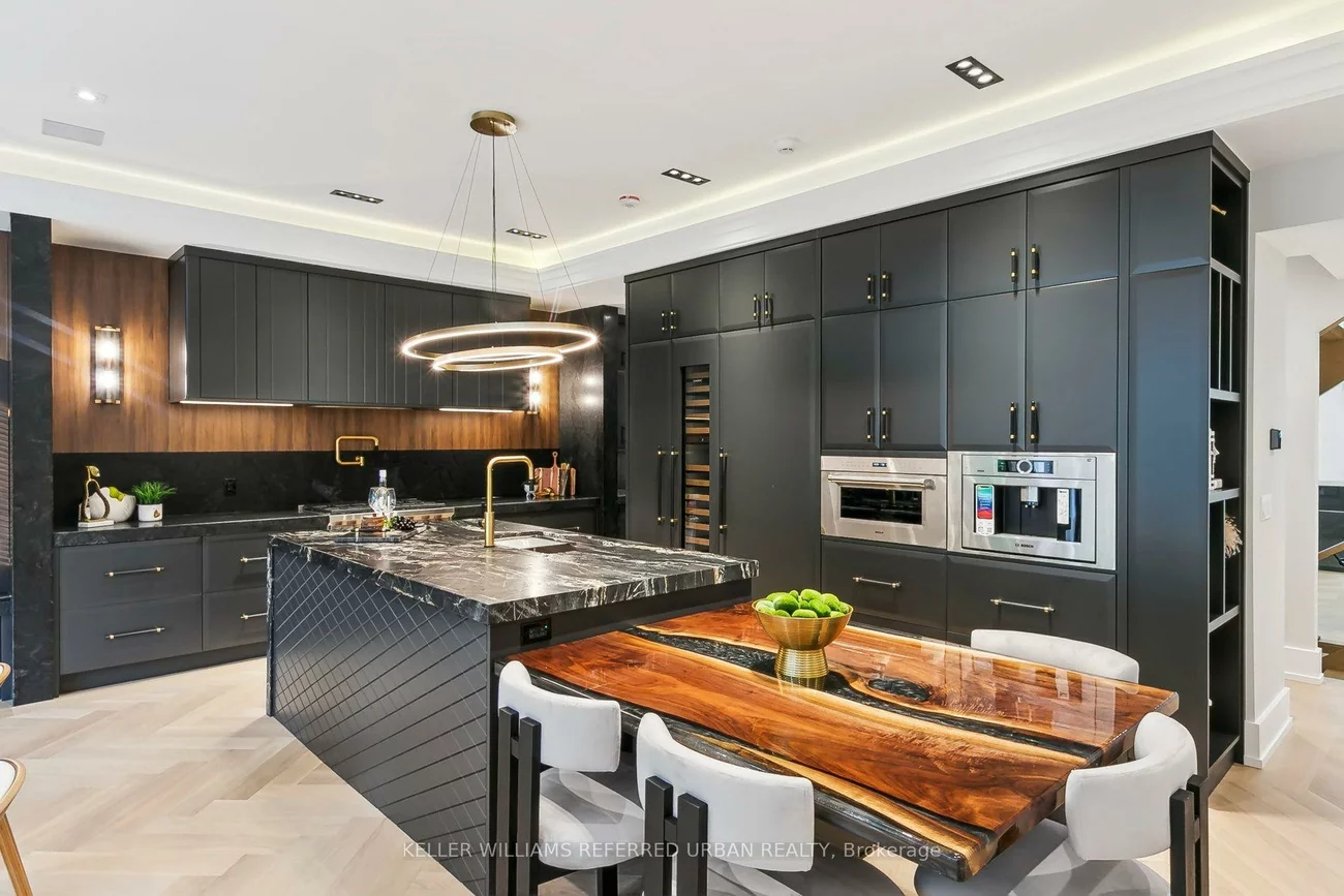 12, Otter, Bedford Park-Nortown, Toronto