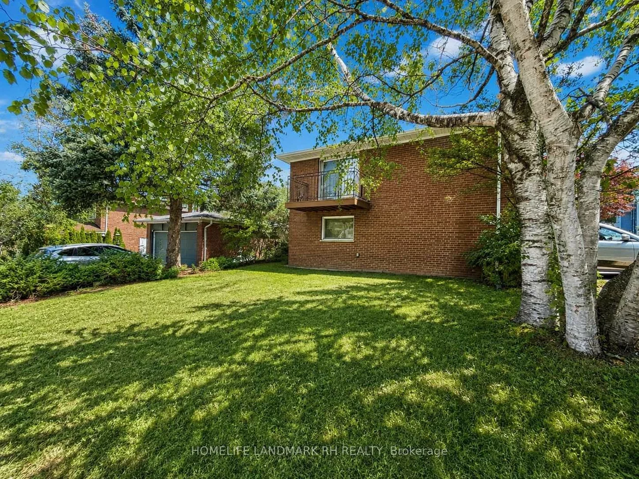 225, Maxome, Newtonbrook East, Toronto