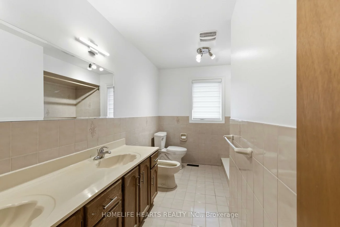 107, Pemberton, Newtonbrook East, Toronto