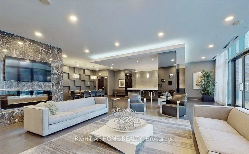 79, Northcote, Little Portugal, Toronto
