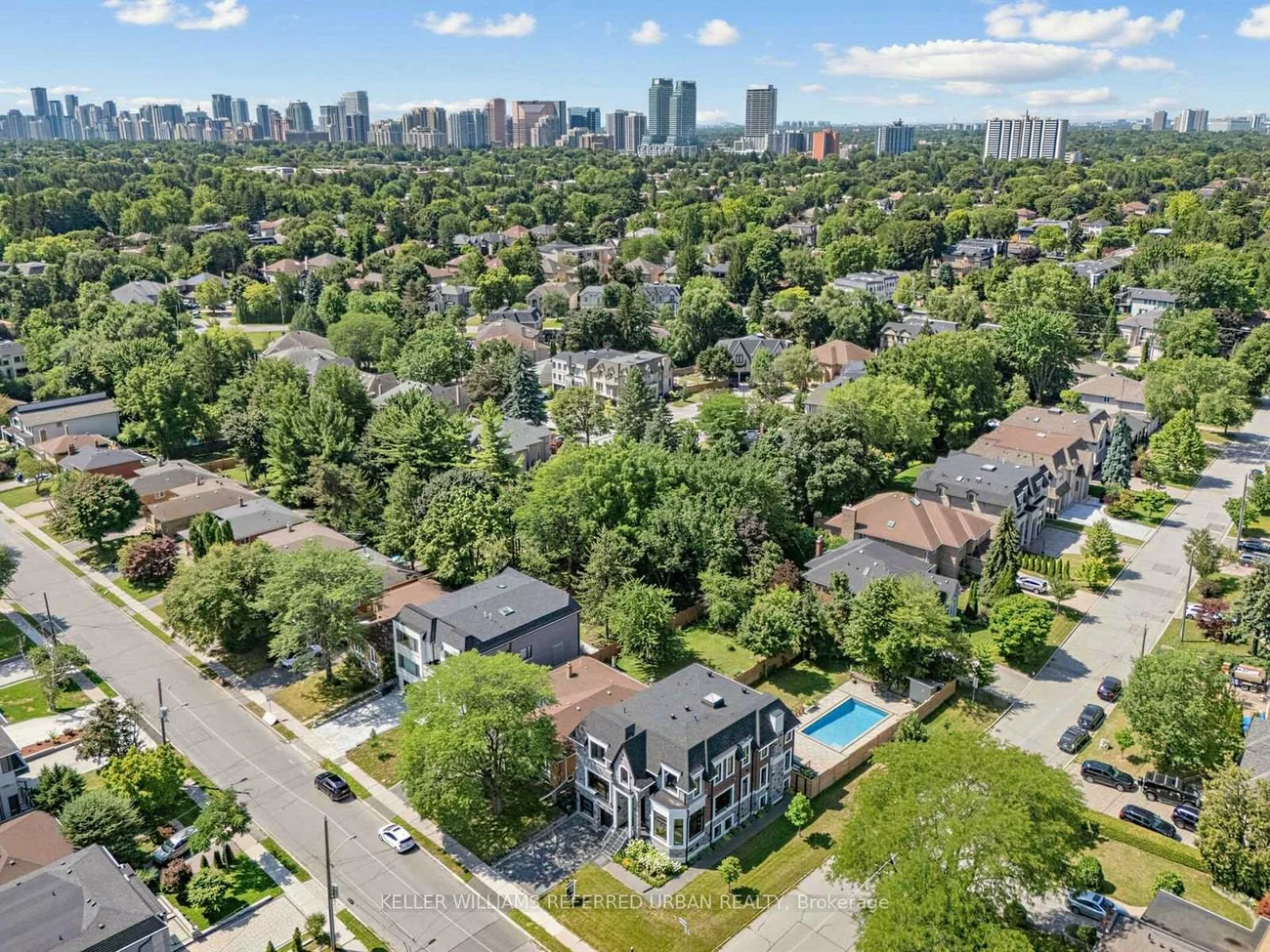 35, Lloydminster, Newtonbrook East, Toronto