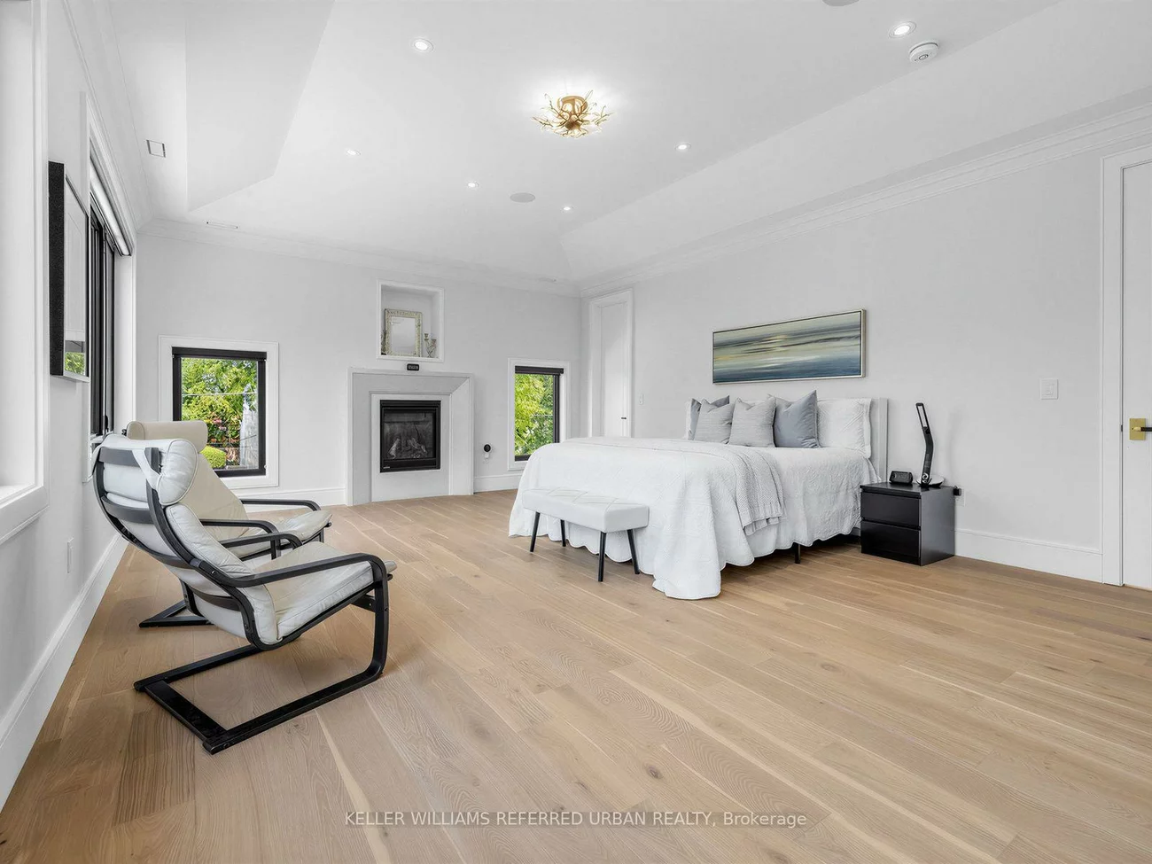 35, Lloydminster, Newtonbrook East, Toronto