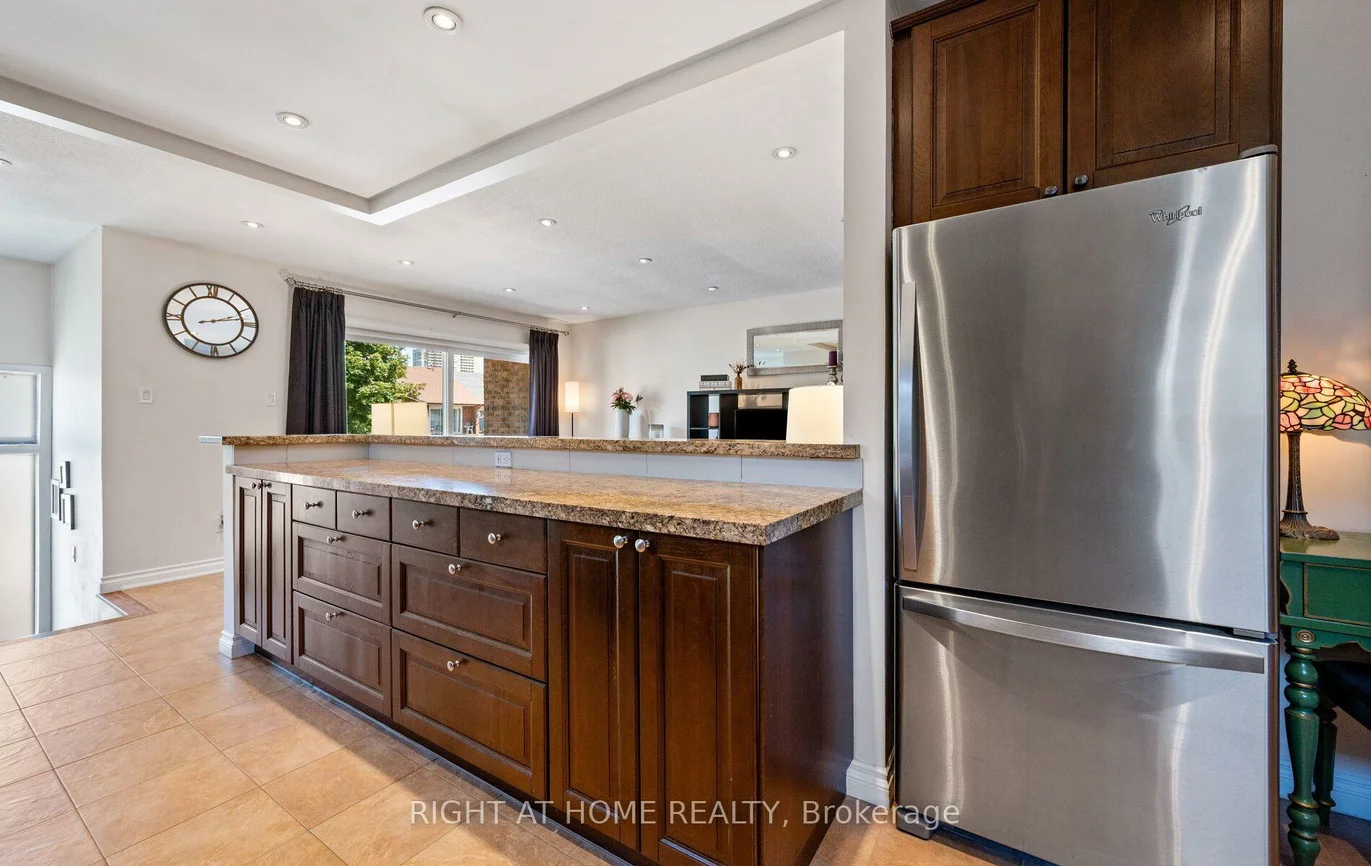 203, Robert Hicks, Westminster-Branson, Toronto