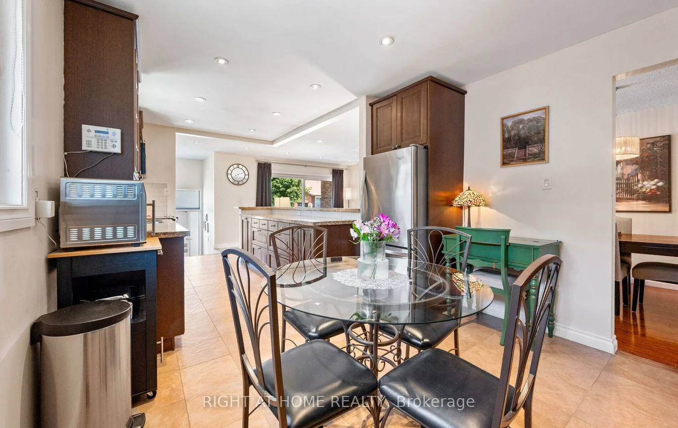 203, Robert Hicks, Westminster-Branson, Toronto
