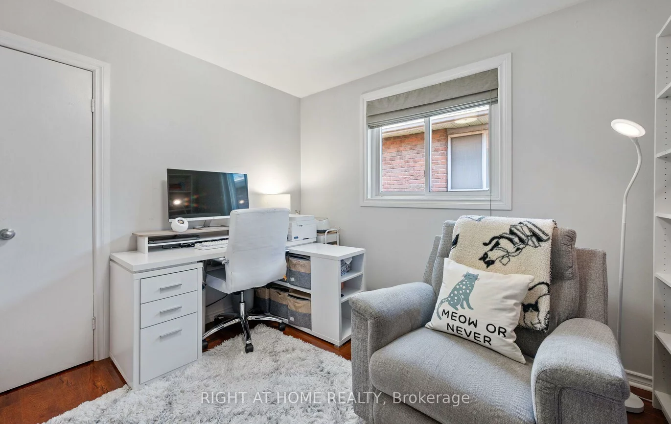 203, Robert Hicks, Westminster-Branson, Toronto