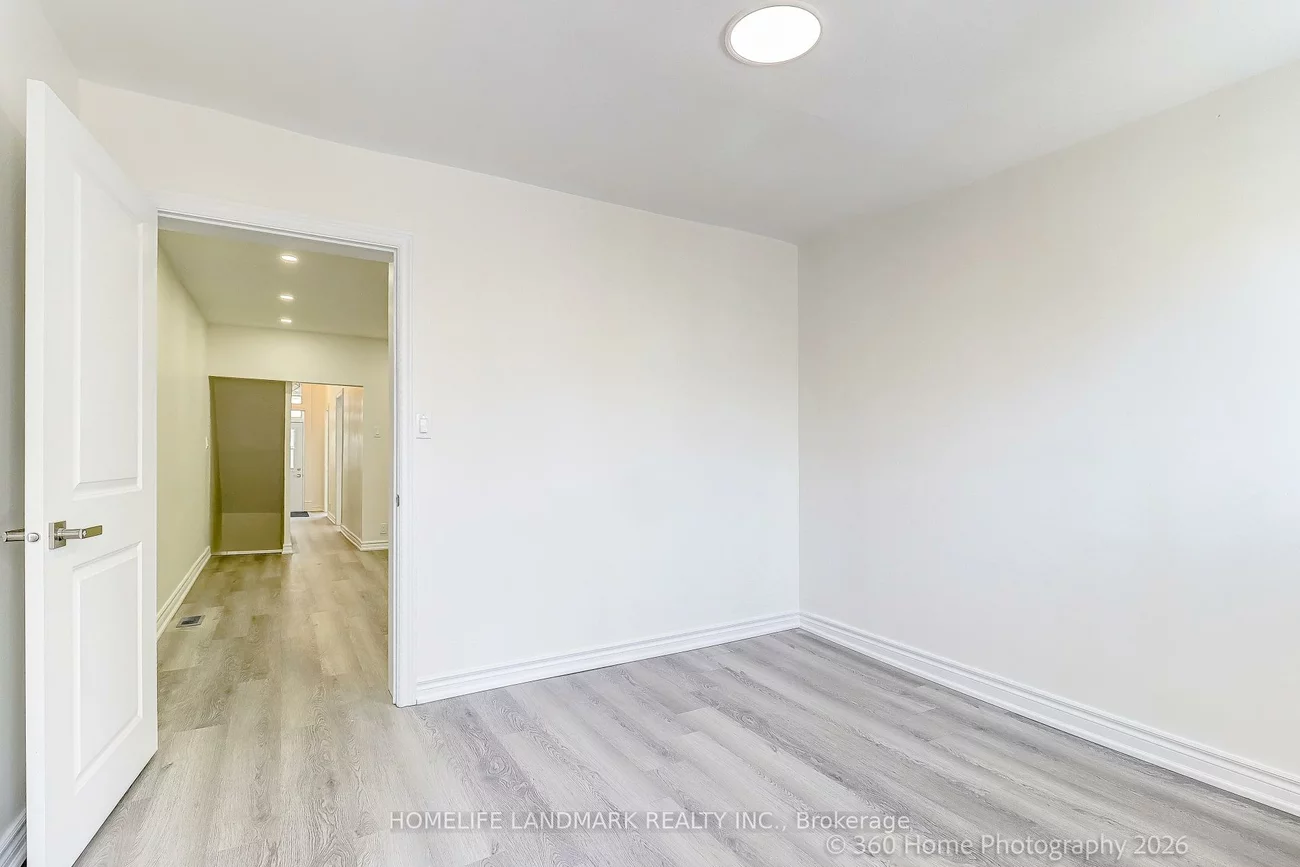 4, Andrews, Trinity-Bellwoods, Toronto