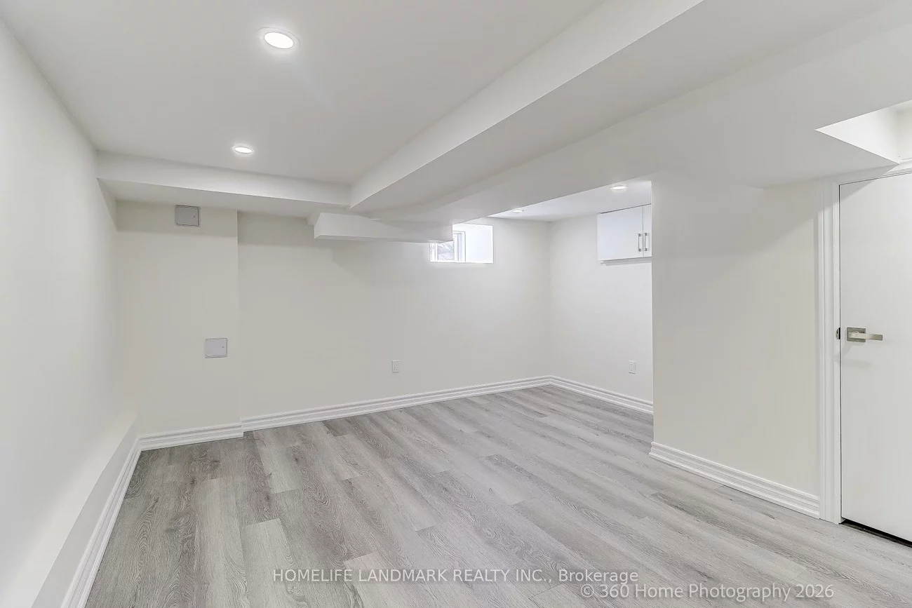 4, Andrews, Trinity-Bellwoods, Toronto