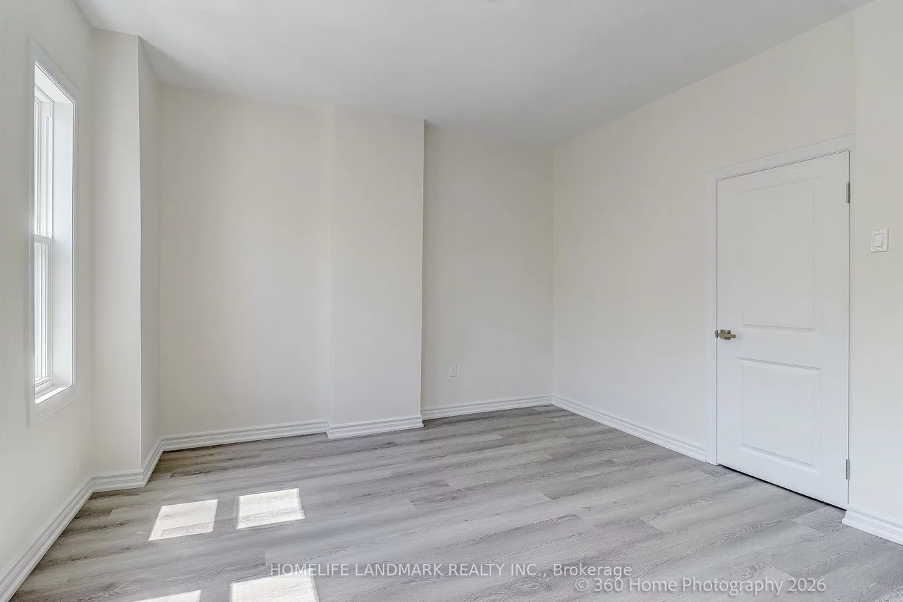 4, Andrews, Trinity-Bellwoods, Toronto