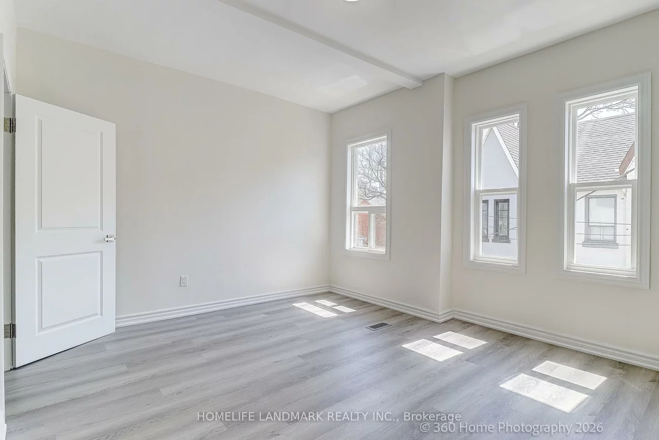 4, Andrews, Trinity-Bellwoods, Toronto