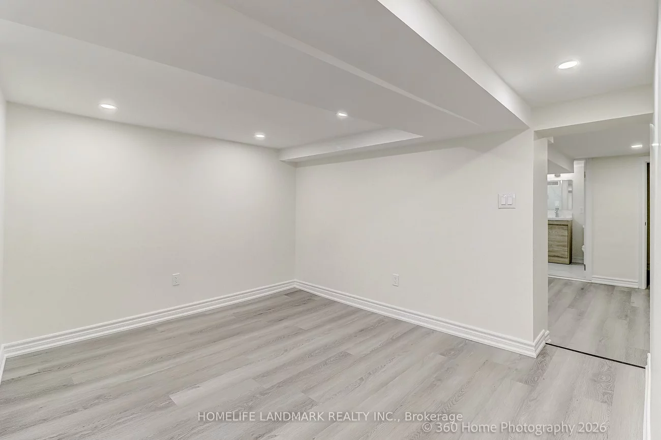 4, Andrews, Trinity-Bellwoods, Toronto