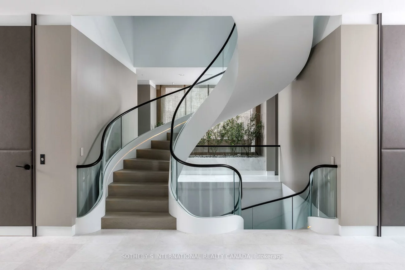 211, Dunvegan, Forest Hill South, Toronto