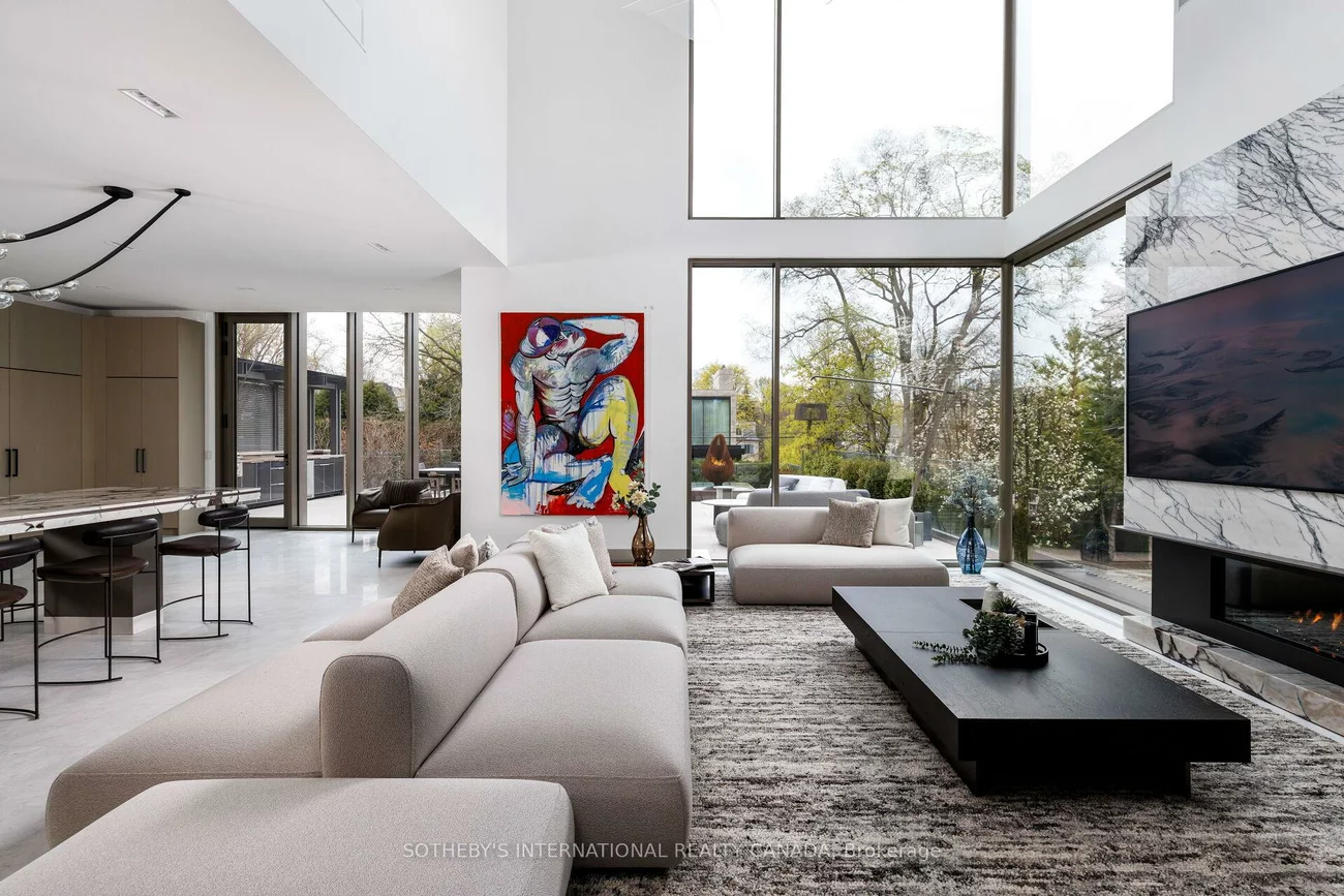 211, Dunvegan, Forest Hill South, Toronto