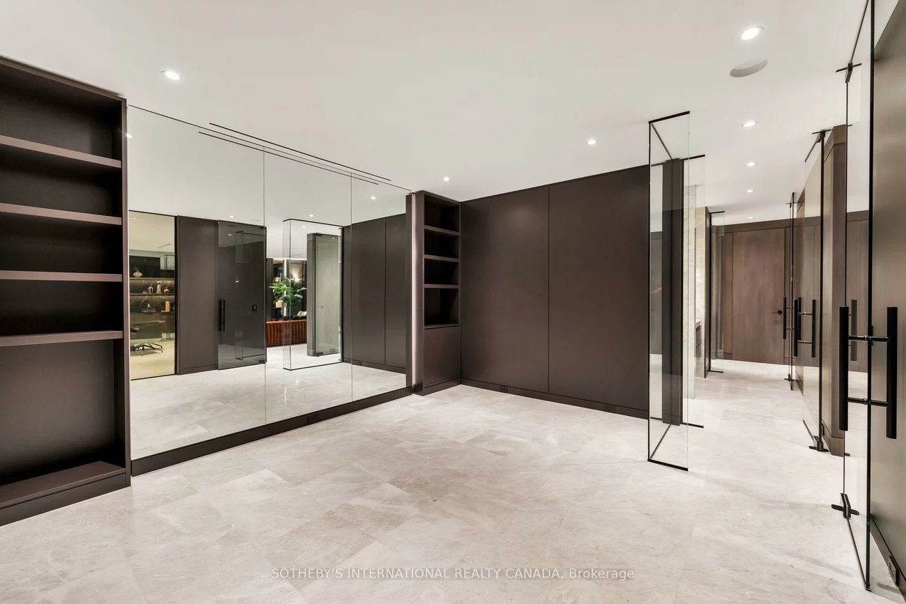 211, Dunvegan, Forest Hill South, Toronto
