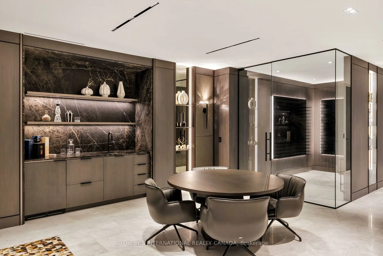 211, Dunvegan, Forest Hill South, Toronto