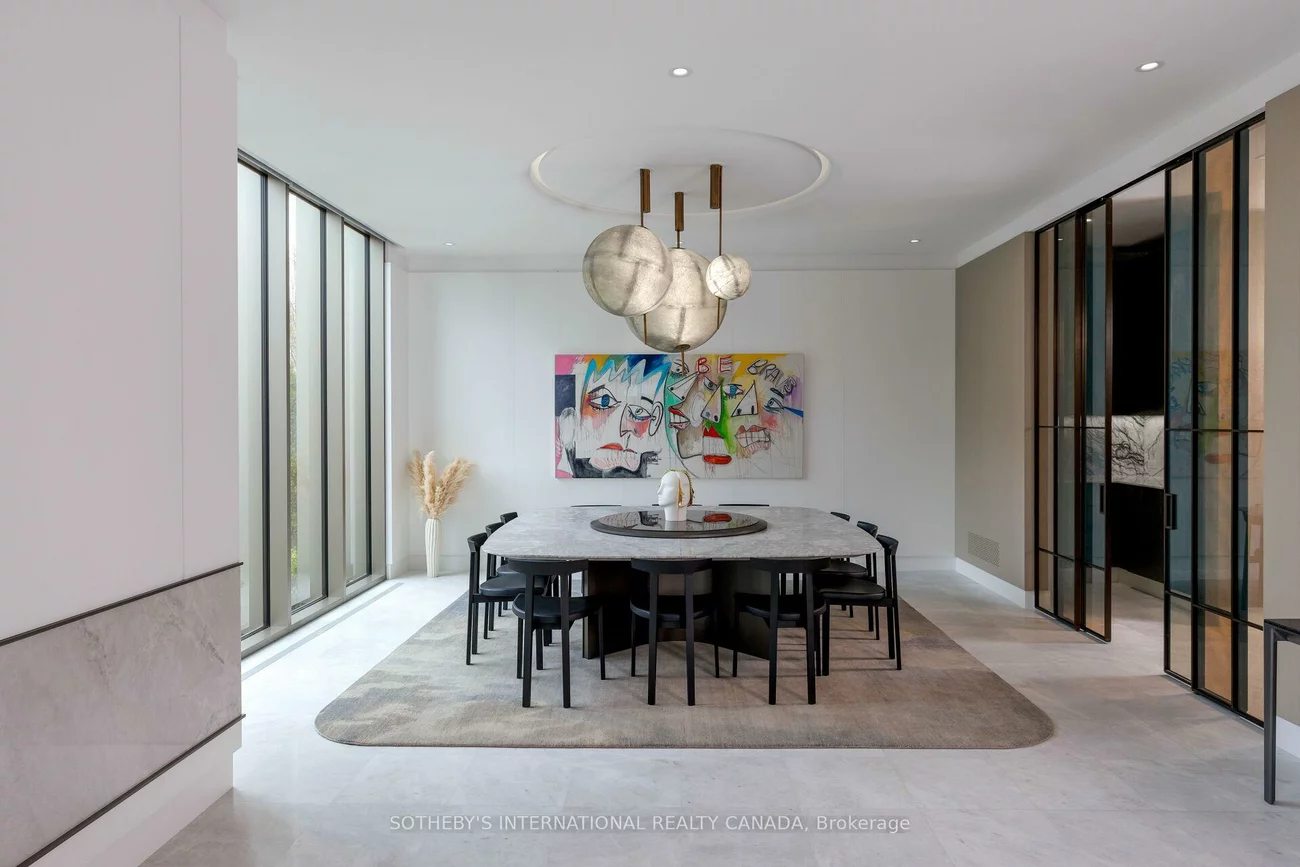 211, Dunvegan, Forest Hill South, Toronto