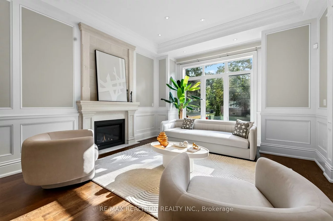 5, Lloydminster, Newtonbrook East, Toronto