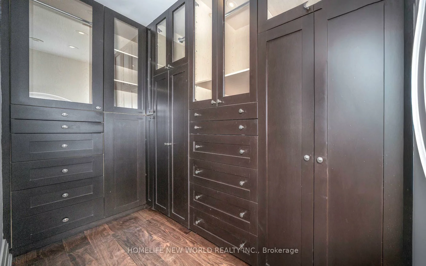 310, Merton, Mount Pleasant West, Toronto