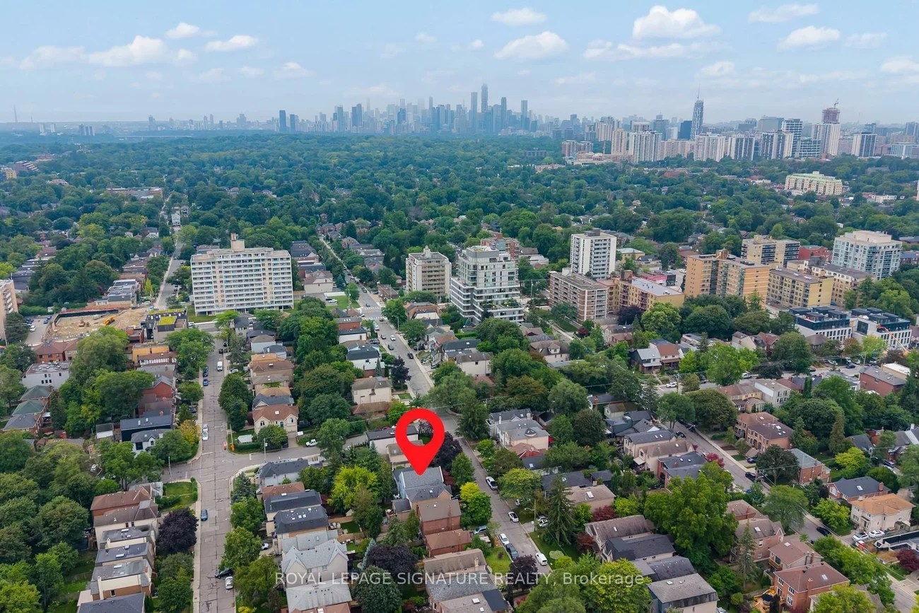 153, Banff, Mount Pleasant East, Toronto