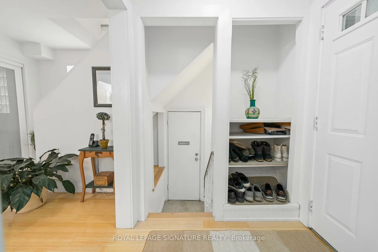153, Banff, Mount Pleasant East, Toronto