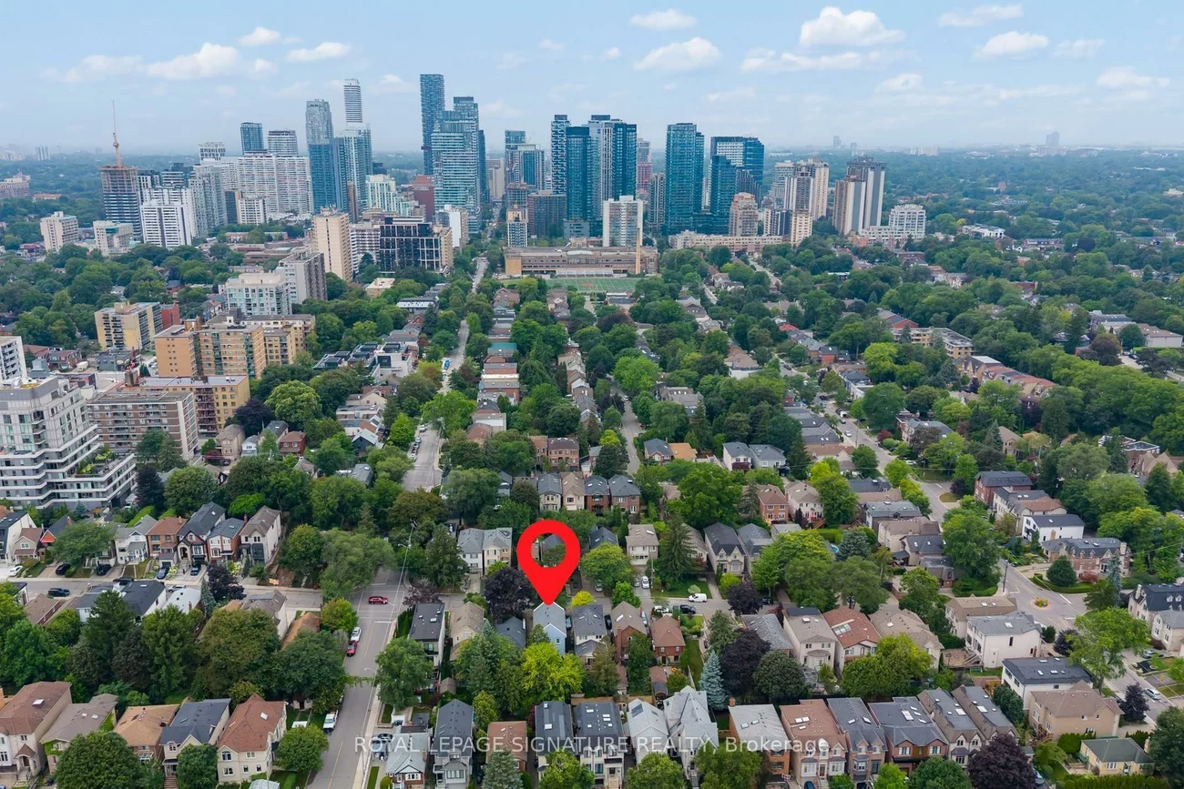 153, Banff, Mount Pleasant East, Toronto