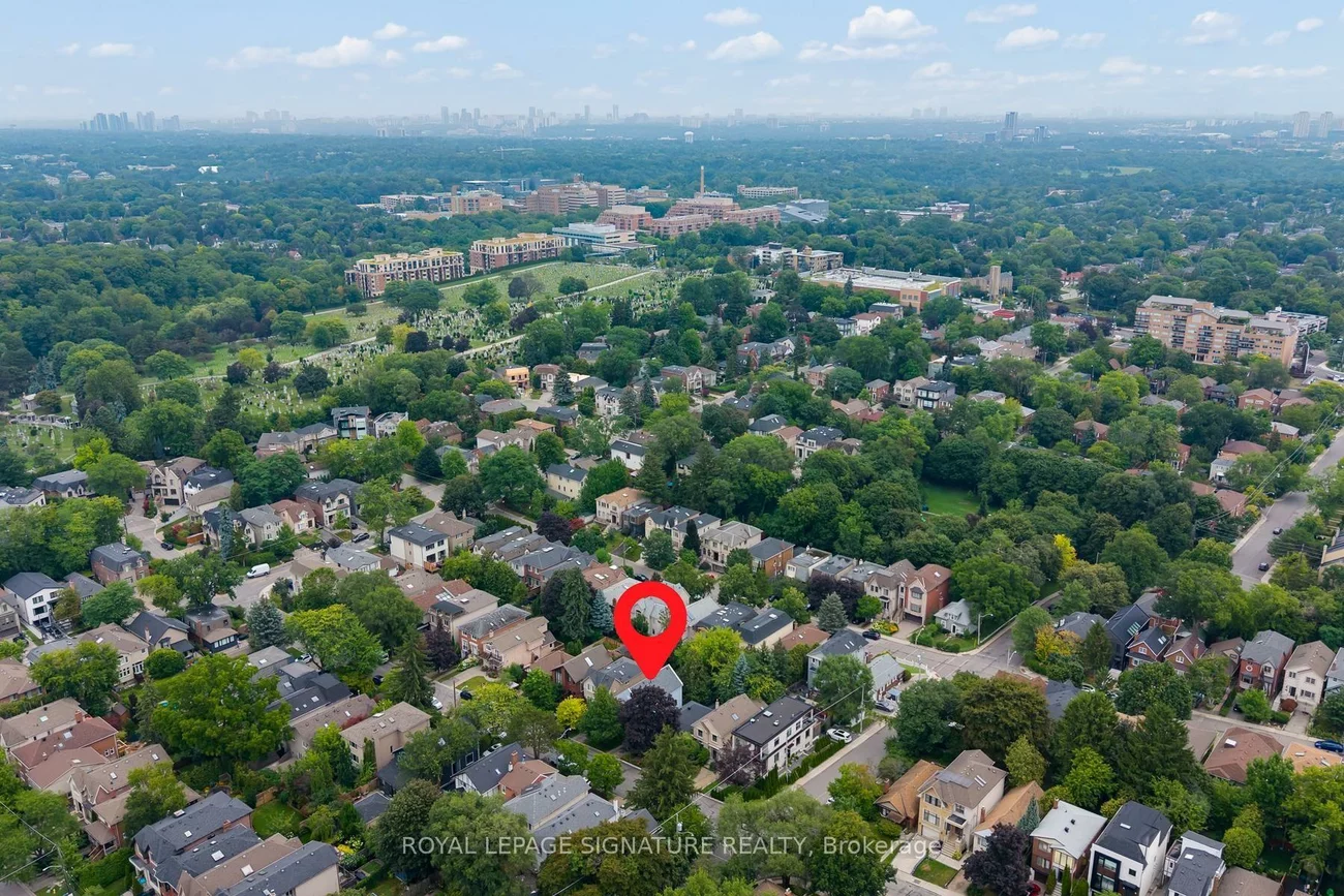 153, Banff, Mount Pleasant East, Toronto
