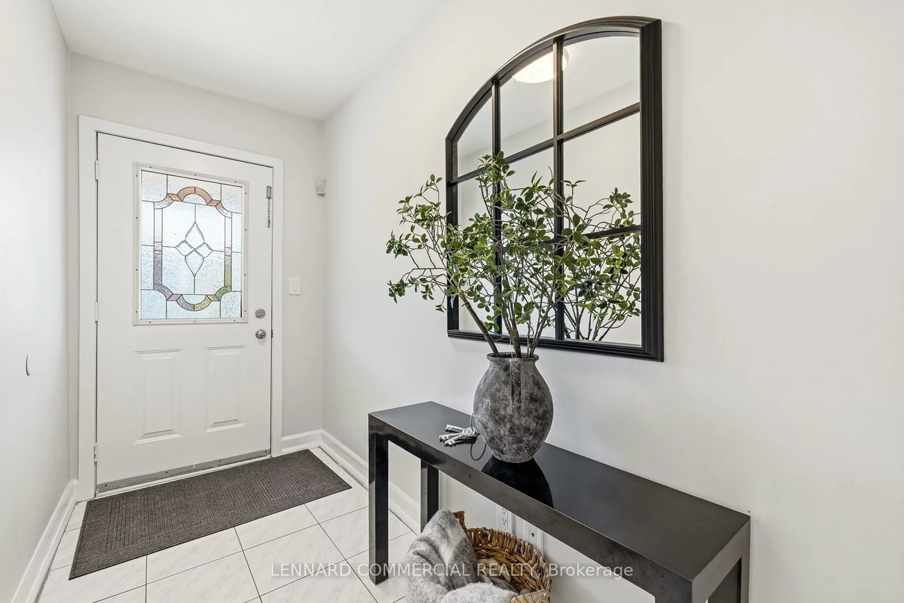 26, Jesmond, Oakwood Village, Toronto