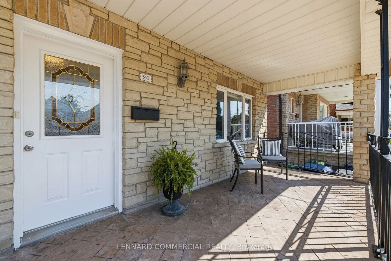 26, Jesmond, Oakwood Village, Toronto