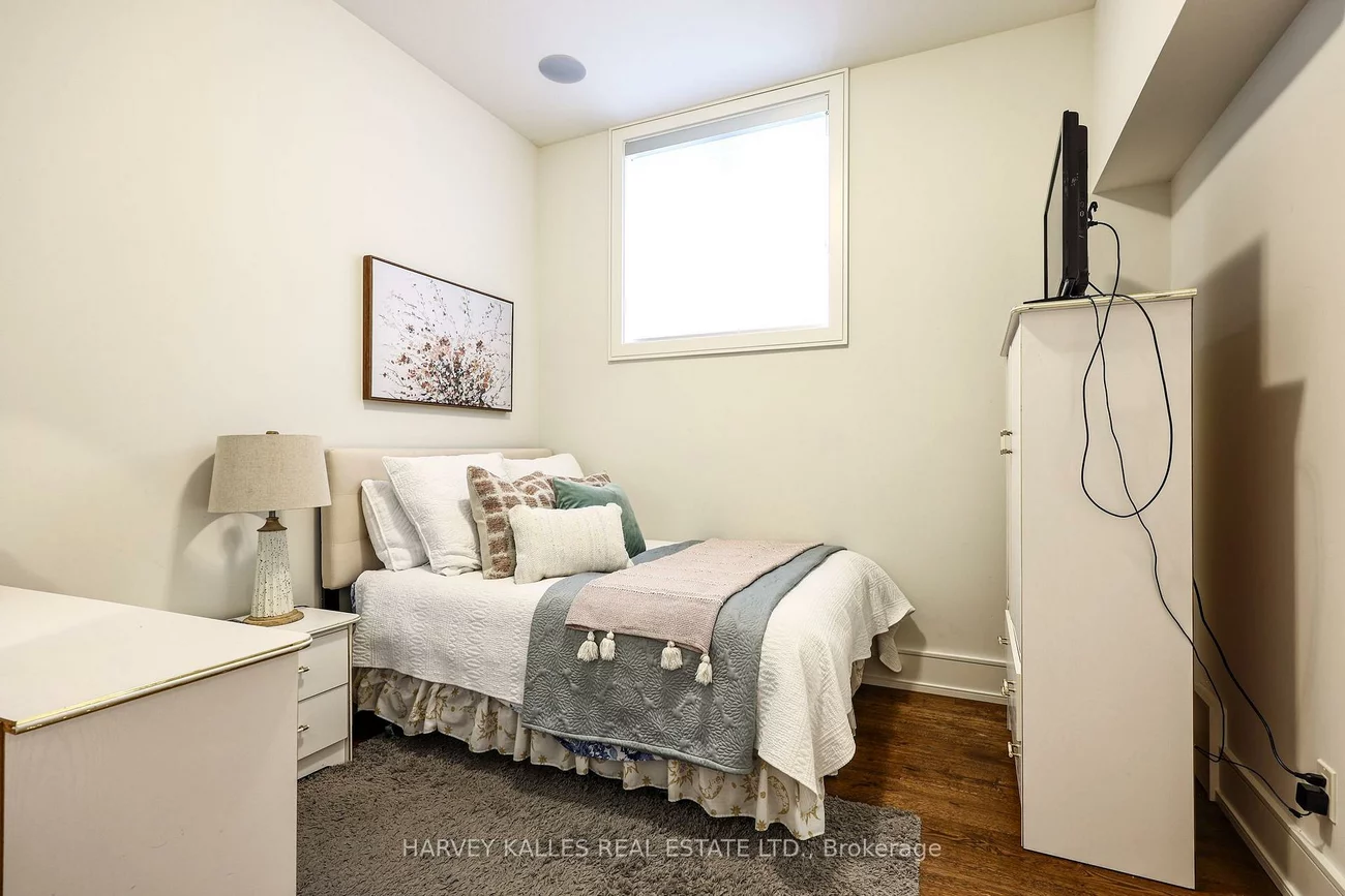 67, Dunblaine, Bedford Park-Nortown, Toronto