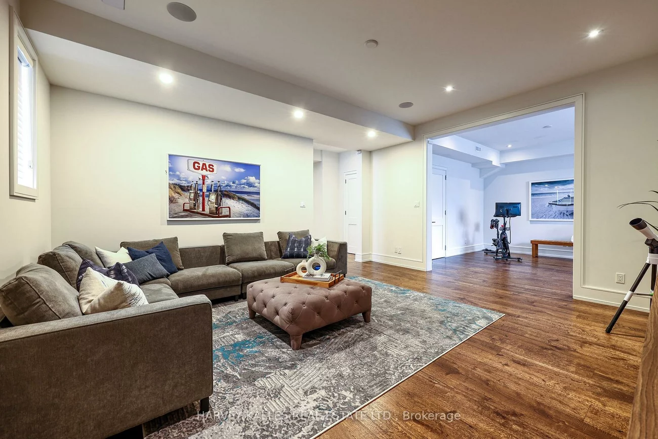 67, Dunblaine, Bedford Park-Nortown, Toronto